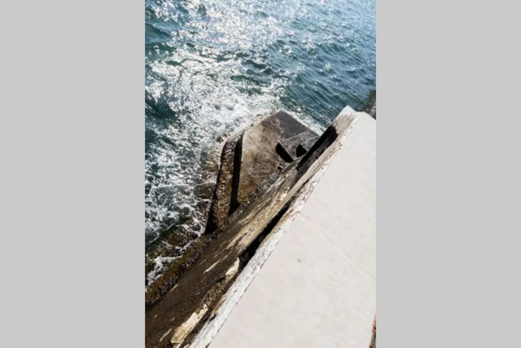 Theatre Box: Ocean Balcony & Stairs To The Sea Apartment Arona  Exterior photo